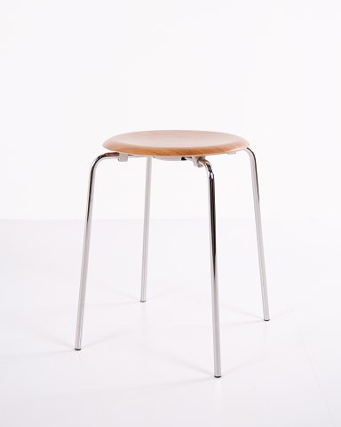Tabouret Dot – Arne Jacobsen – Placage noyer & chrome