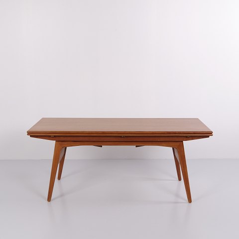 Table de Copenhague en Teck – Table Basse et Table à Manger des Années 1960