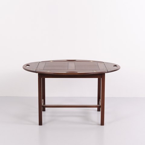 Table Basse Butler en Acajou Poli avec Garnitures en Laiton des Années 1940