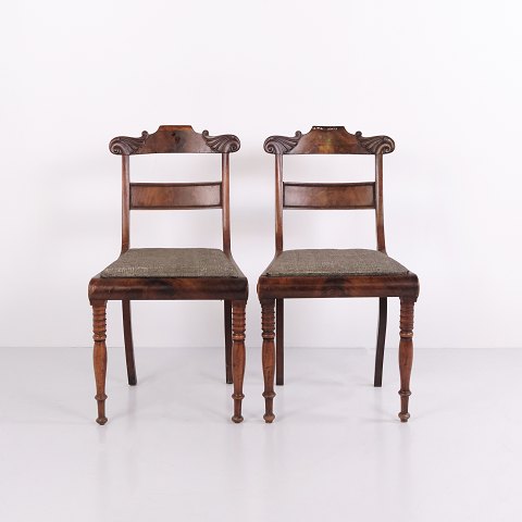 Paire de Chaises de Salon Anciennes de Style Empire Tardif en Acajou des Années 1840