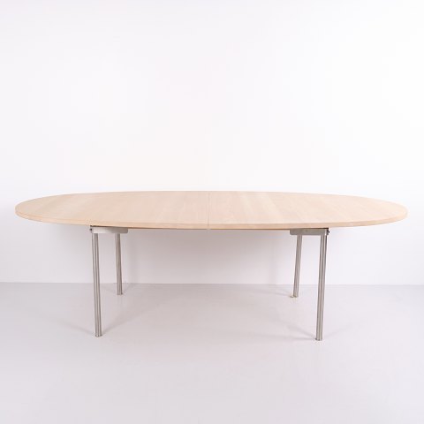 Table à Manger Ovale CH 323 Marianne et Hans J. Wegner pour Tranekær Furniture 2005