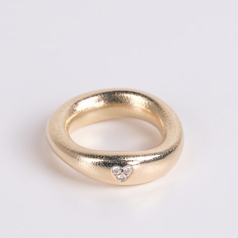 Bague Ole Lynggaard Love en or 14 carats avec cœur en diamants