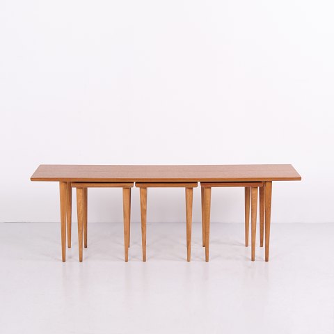 Ensemble de Tables Gigognes en Chêne et Teck par Kurt Østervig Années 1960
