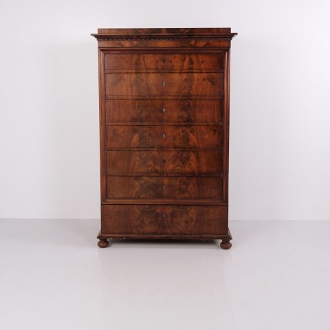 Haute Commode Ancienne en Acajou à Sept Tiroirs XIXe Siècle