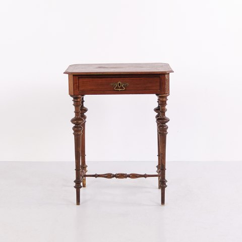 Petite Table d’Appoint Ancienne avec Tiroir et Pieds Tournés XIXe Siècle
