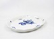 Oblong cake dish, no.: 8578, in Blue Flower by Royal Copenhagen.
5000m2 showroom.
