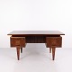 Bureau Autoportant en Bois Massif et Palissandre avec Six Tiroirs Années 1950